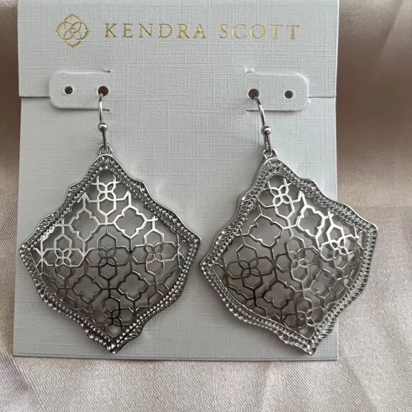 Kendra Scott Stud Earrings - Picture 3 of 6